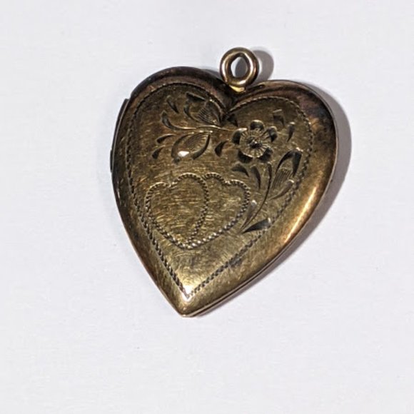 Vintage Sterling Gold Fill Victorian Heart Locket - Picture 2 of 6